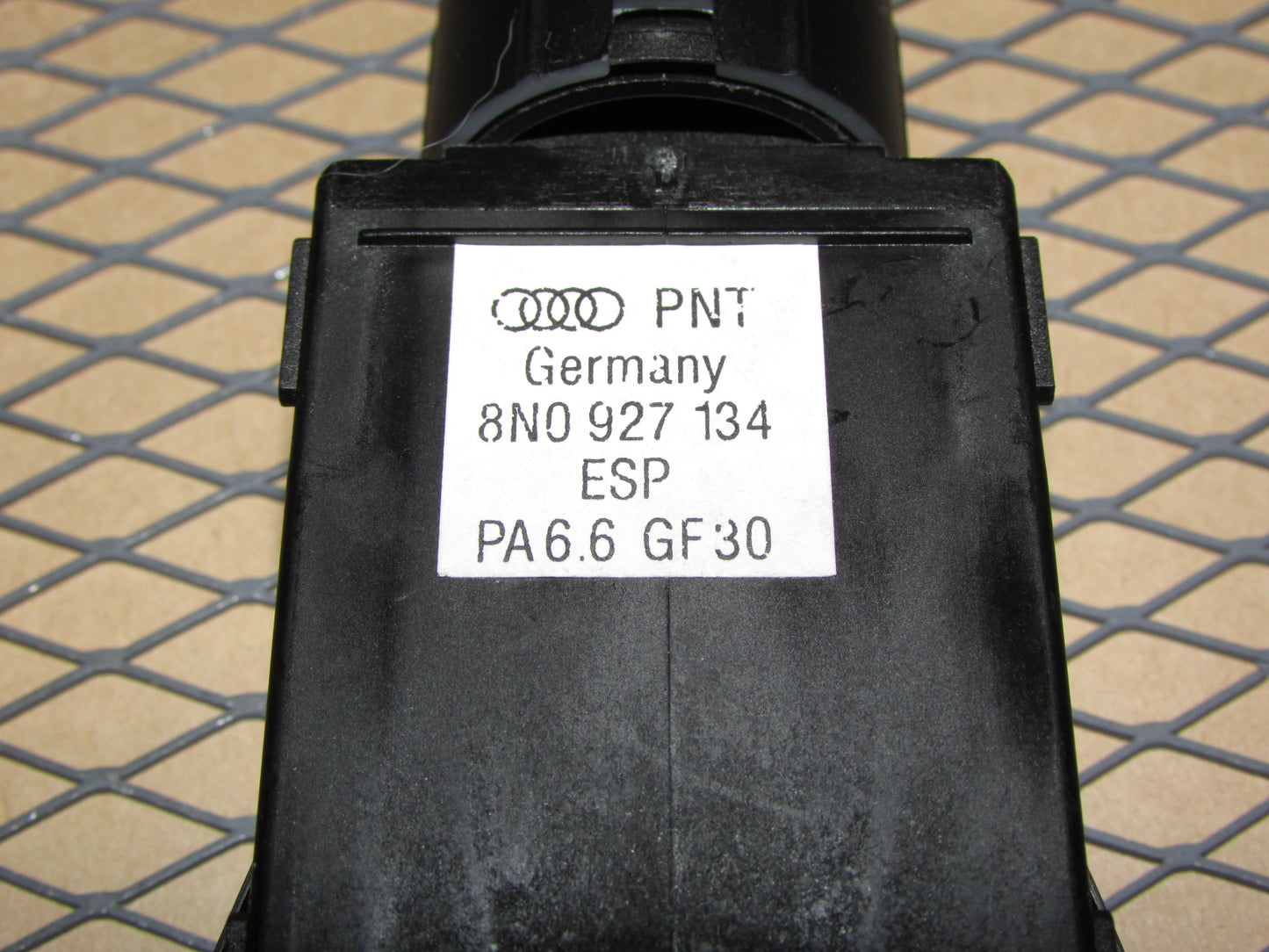 99 00 01 02 03 04 05 06 Audi TT OEM ESP Switch