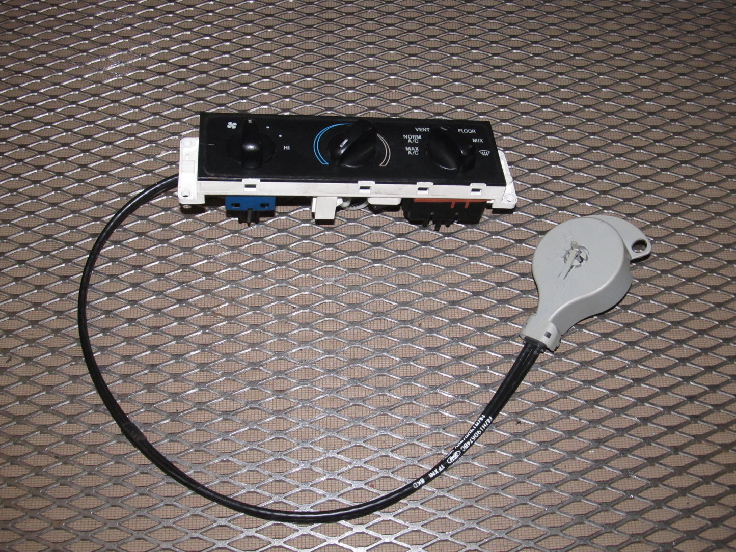 99-04 Ford Mustang OEM Climate Control Unit