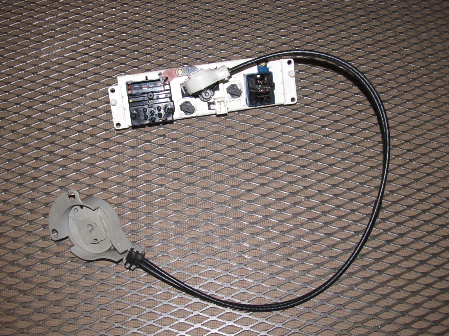 99-04 Ford Mustang OEM Climate Control Unit