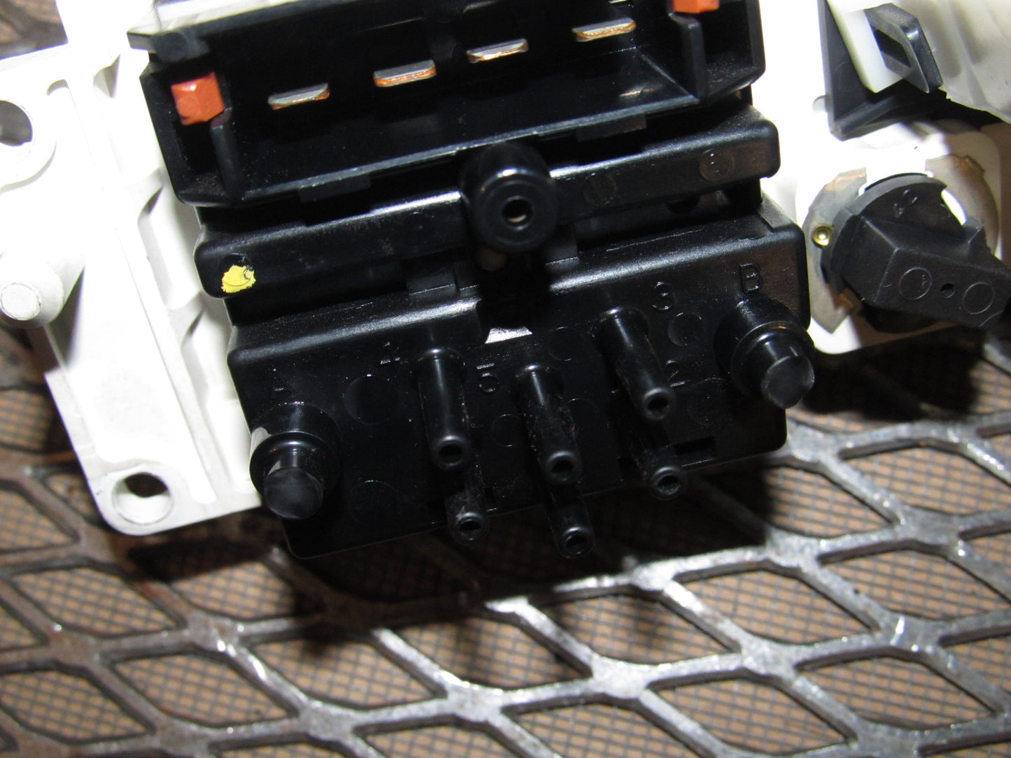 99-04 Ford Mustang OEM Climate Control Unit