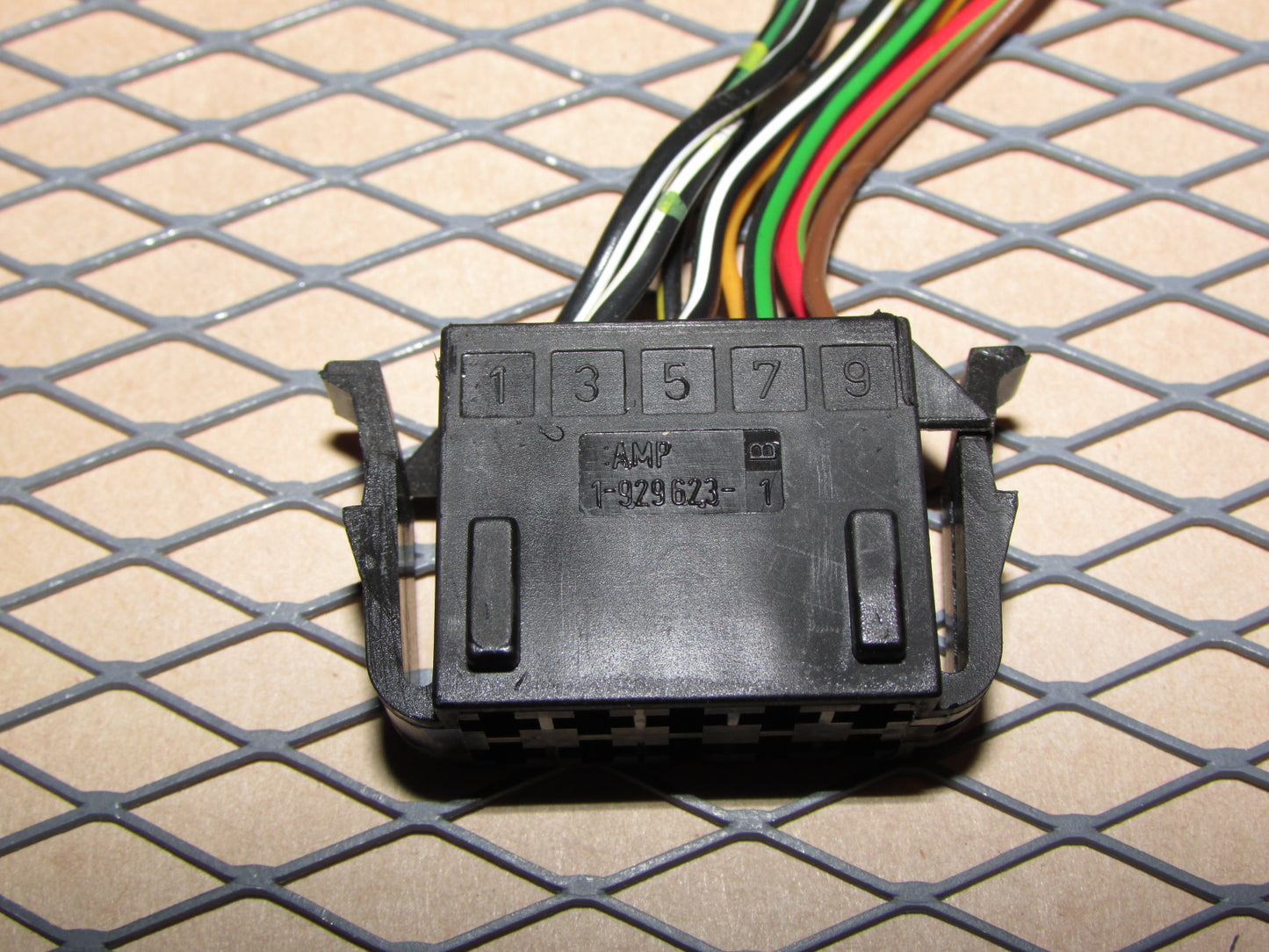 99 00 01 02 03 04 05 06 Audi TT OEM Hazard Light Switch Pigtail Harness