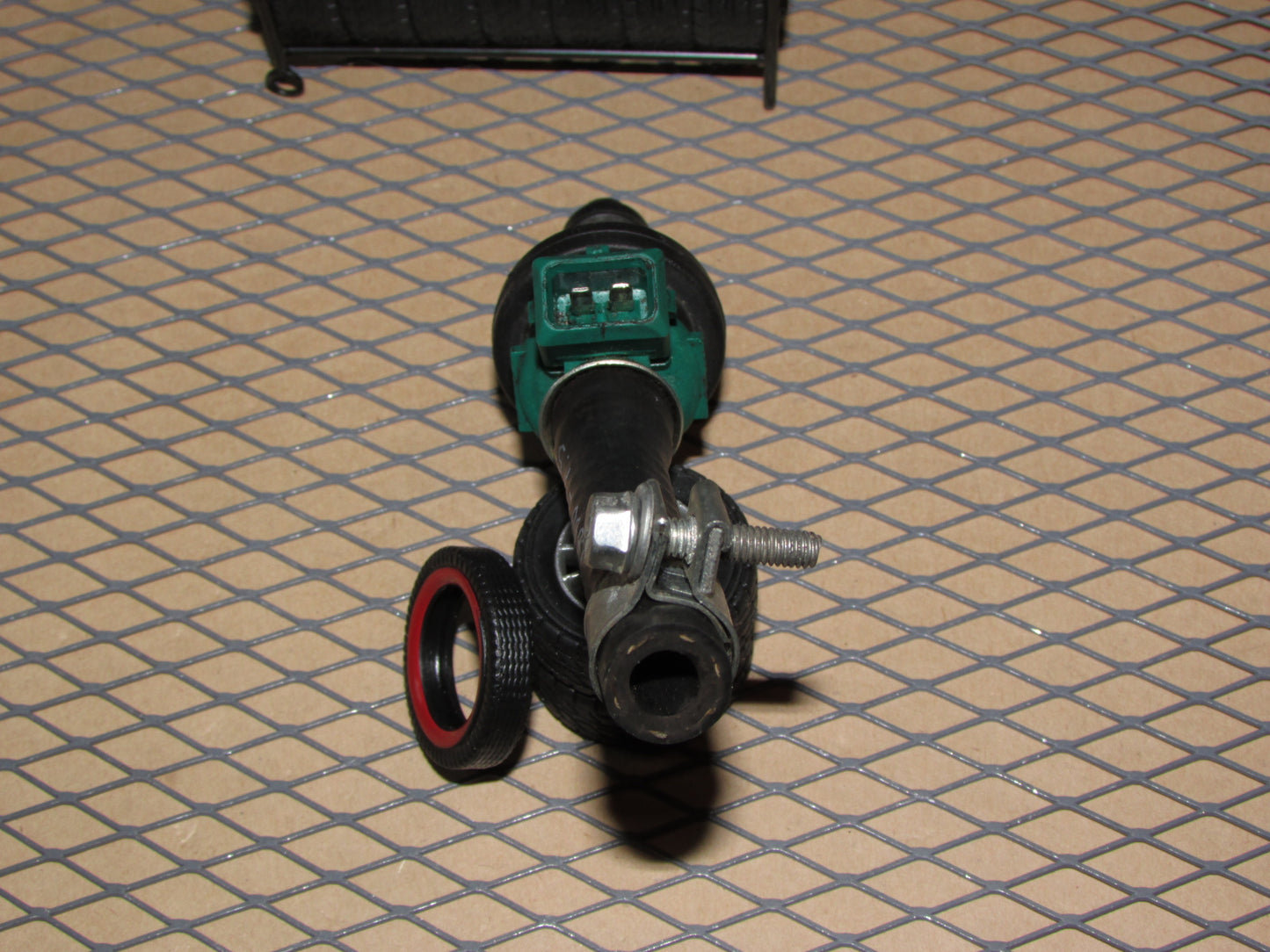 83 84 85 86 87 88 89 90 91 Volkswagen Vanagon OEM Fuel Injector & Hose