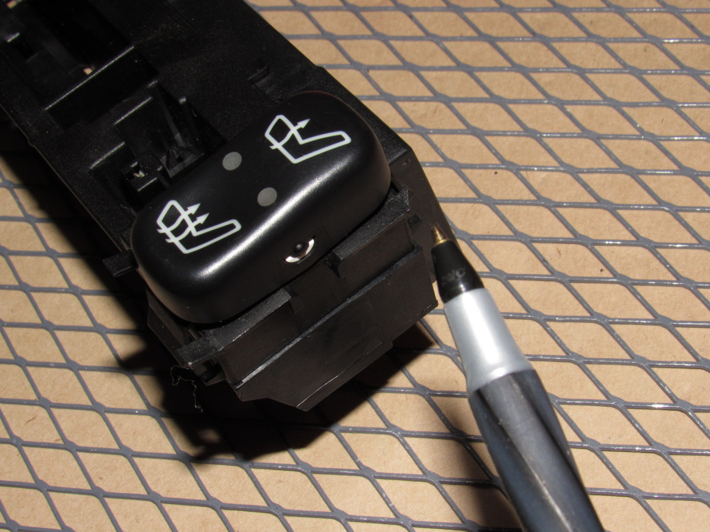 97-04 Mercedes SLK 230 OEM Dash Heated Switch & Panel