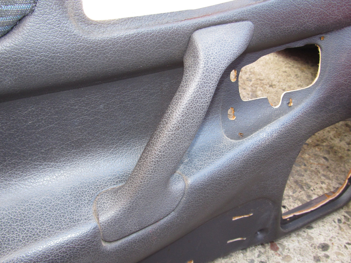 94 95 96 97 Mitsubishi 3000GT OEM Front Interior Door Panel Pull Handle - Left