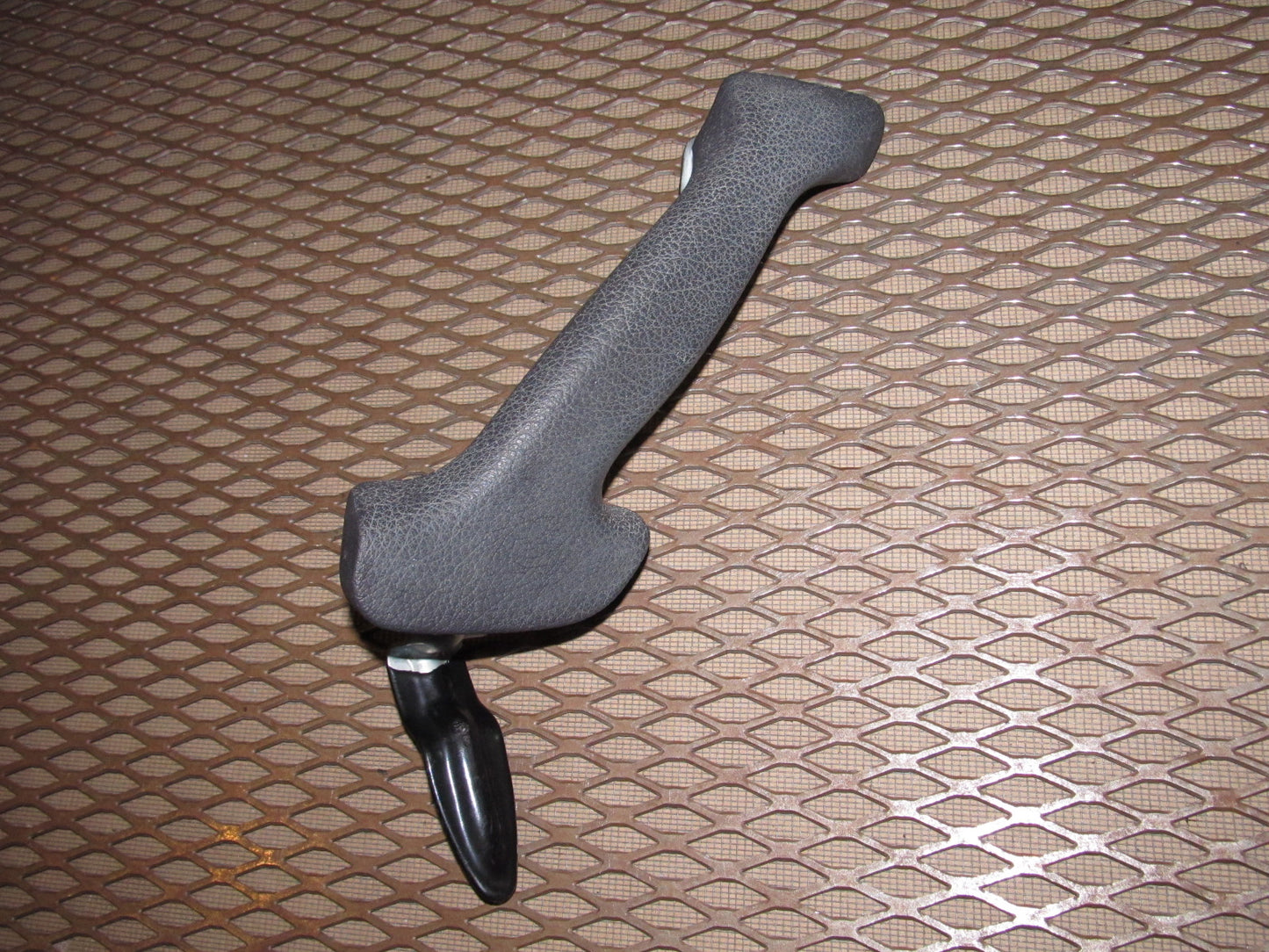 94 95 96 97 Mitsubishi 3000GT OEM Front Interior Door Panel Pull Handle - Left