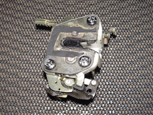 90-93 Mazda Miata OEM Door Latch - Left – Autopartone
