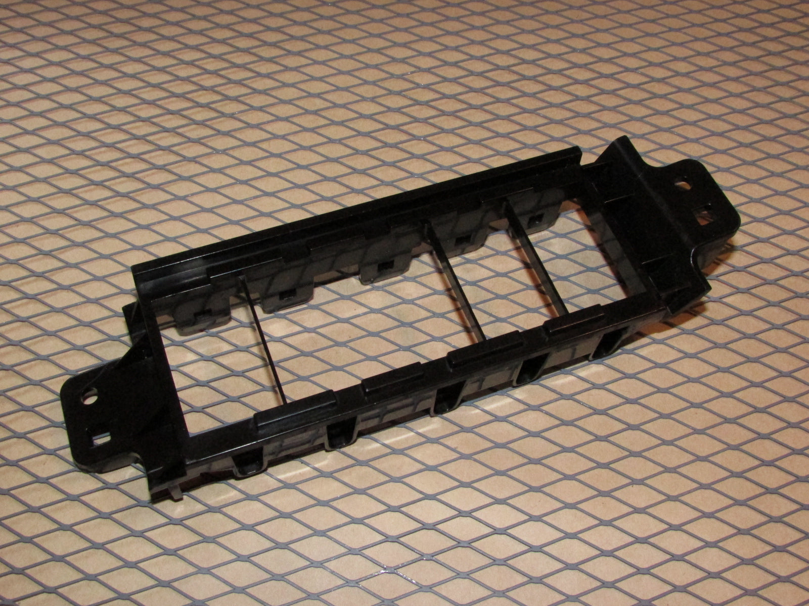 06-10 Infiniti M35 M45 OEM Power Mirror & Dimmer Switch Holder Bezel Trim
