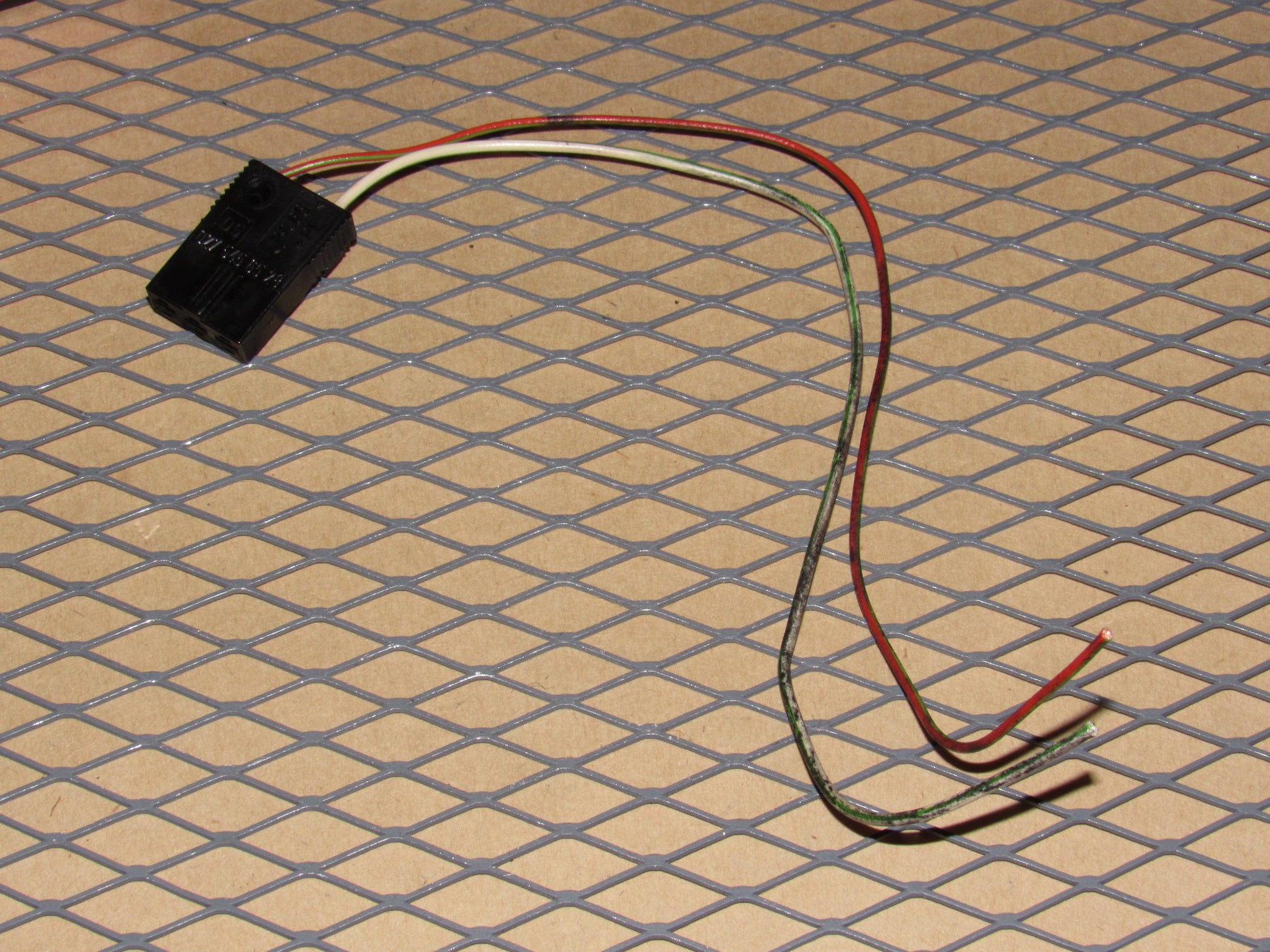 97-04 Mercedes SLK 230 OEM Rear Wheel Release Tow Switch Pigtail Harness