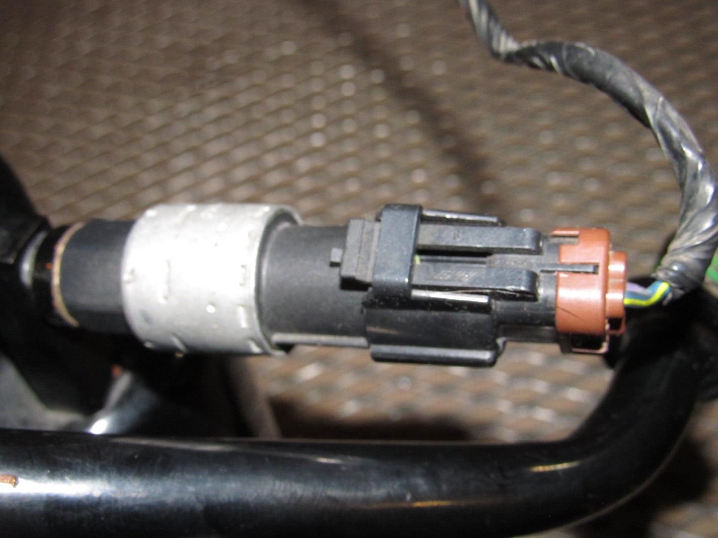 99-04 Ford Mustang OEM A/C Receiver Drier Pressure Sensor Pigtail Harness
