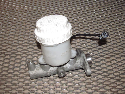 94 95 96 97 Mitsubishi 3000GT OEM Brake Master Cylinder
