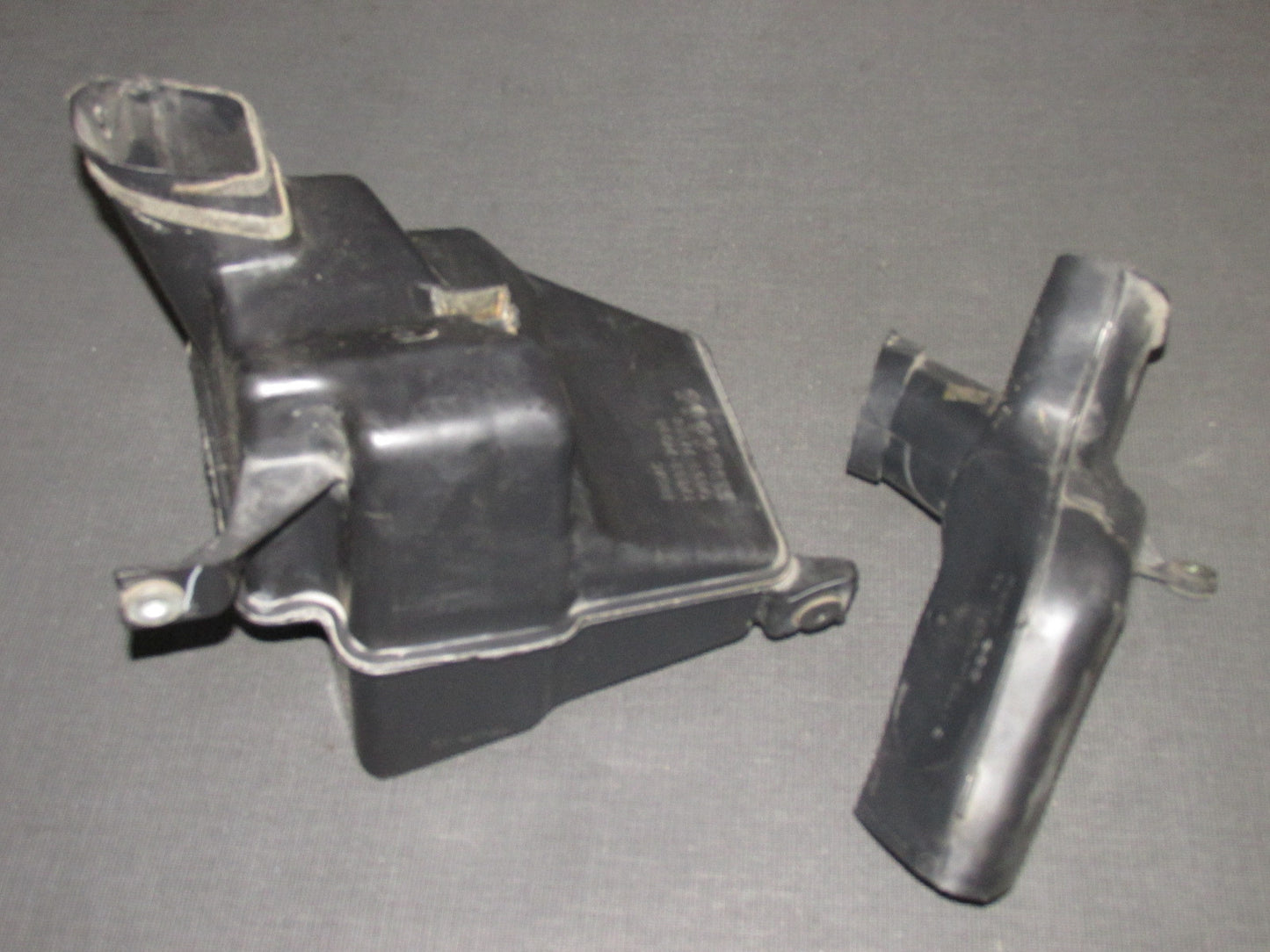94 95 96 97 98 99 Toyota Celica OEM 2.2L 5SFE Air Intake Resonator