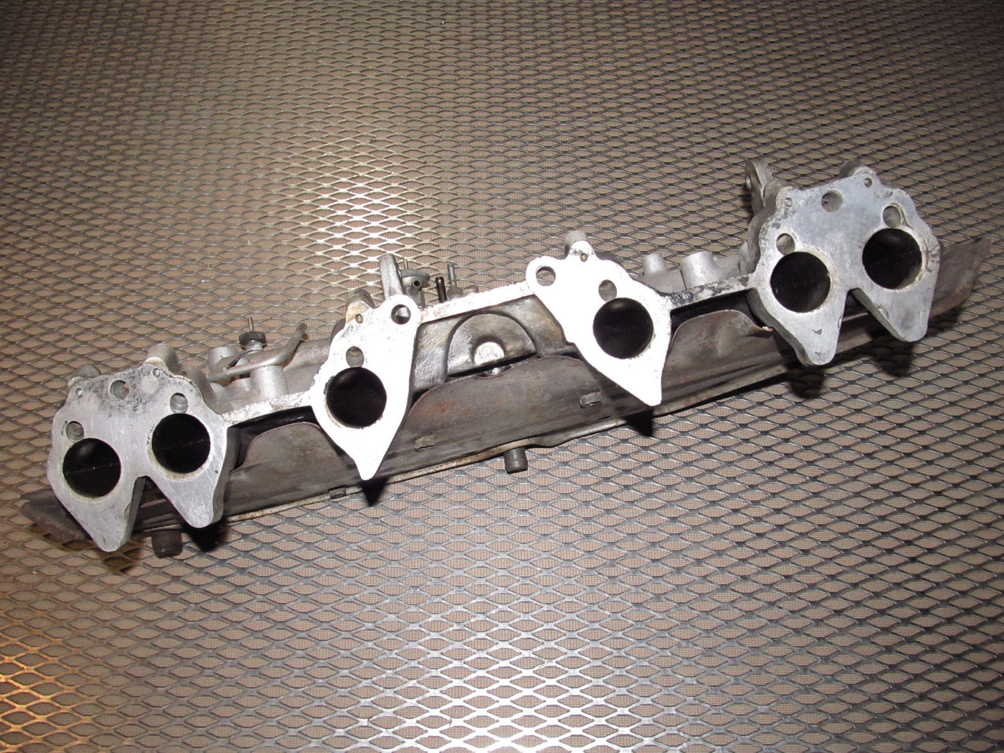 79 80 Datsun 280zx OEM Intake Manifold - 2.8L I6