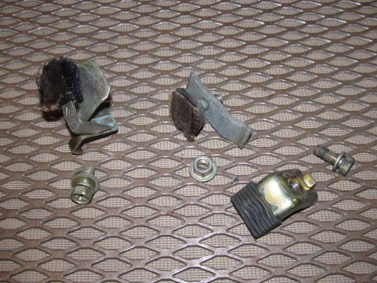 94 95 96 97 Mitsubishi 3000GT OEM Front Door Window Guide & Stopper - Left