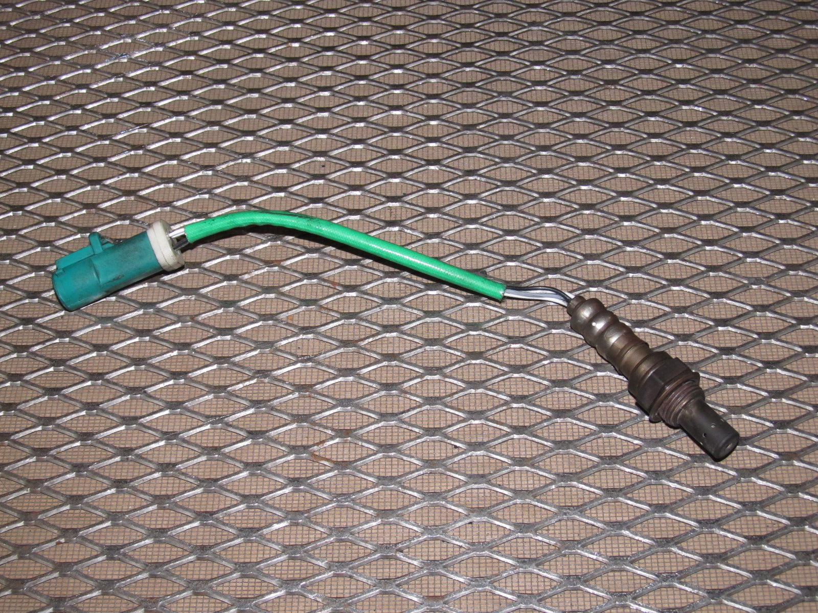 99-04 Ford Mustang 3.8L V6 OEM O2 Oxygen Sensor