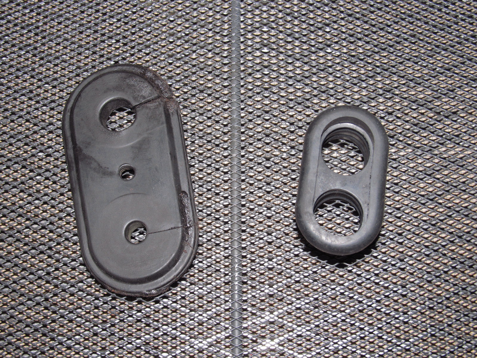 79 80 Datsun 280zx OEM Heater Core A/C Evaporator Firewall Grommet