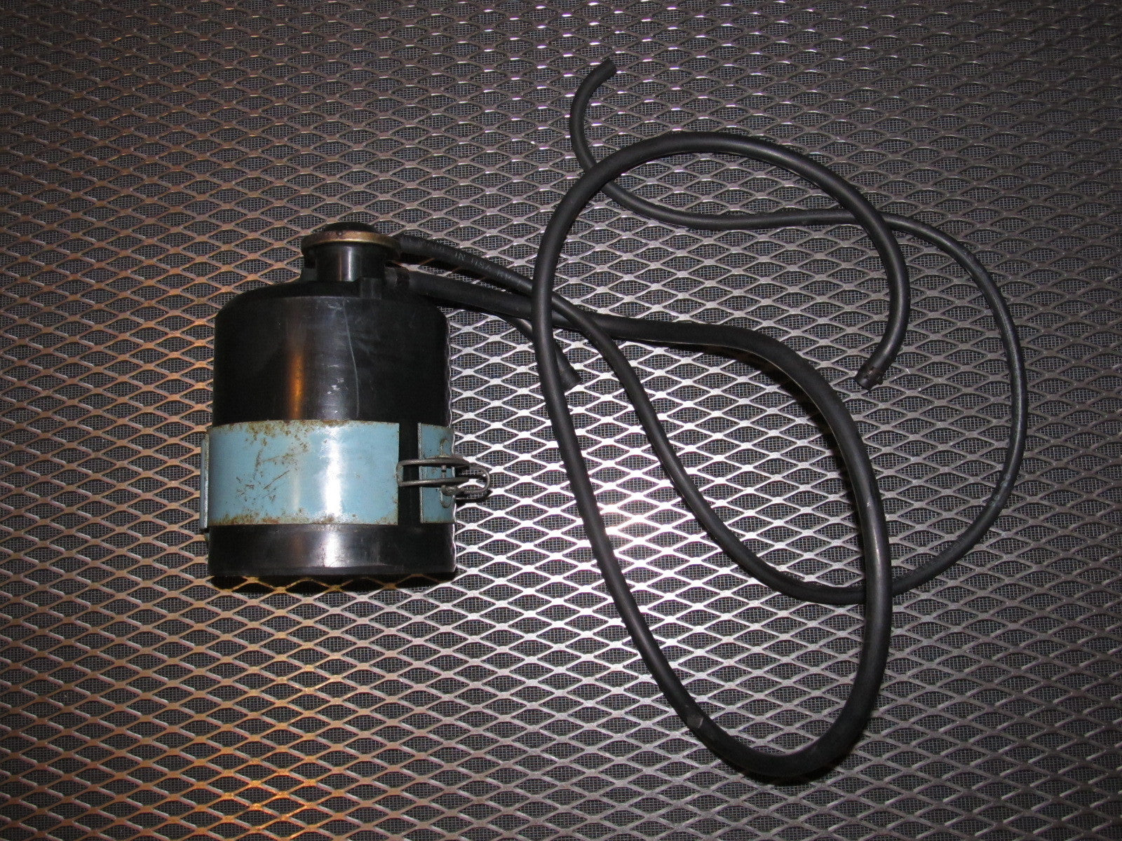 ゆん 81 82 83 Datsun 280zx OEM Charcoal Canister Purge Evap Tank