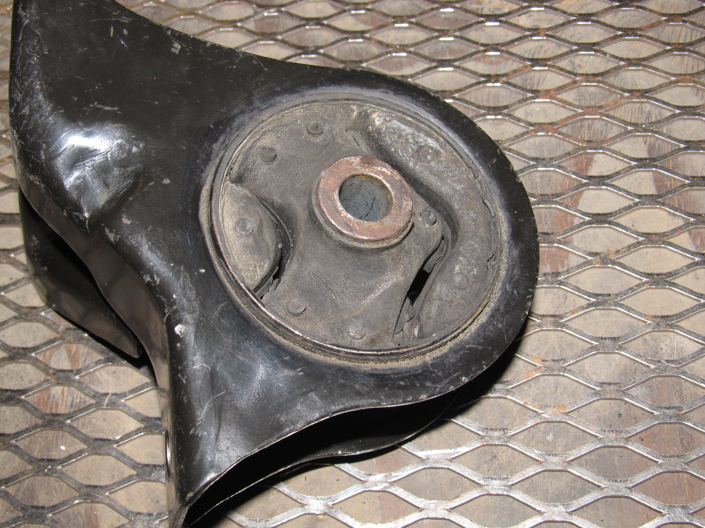88 89 90 91 Honda CRX DX 1.5L Rear Engine M/T Transmission Mount