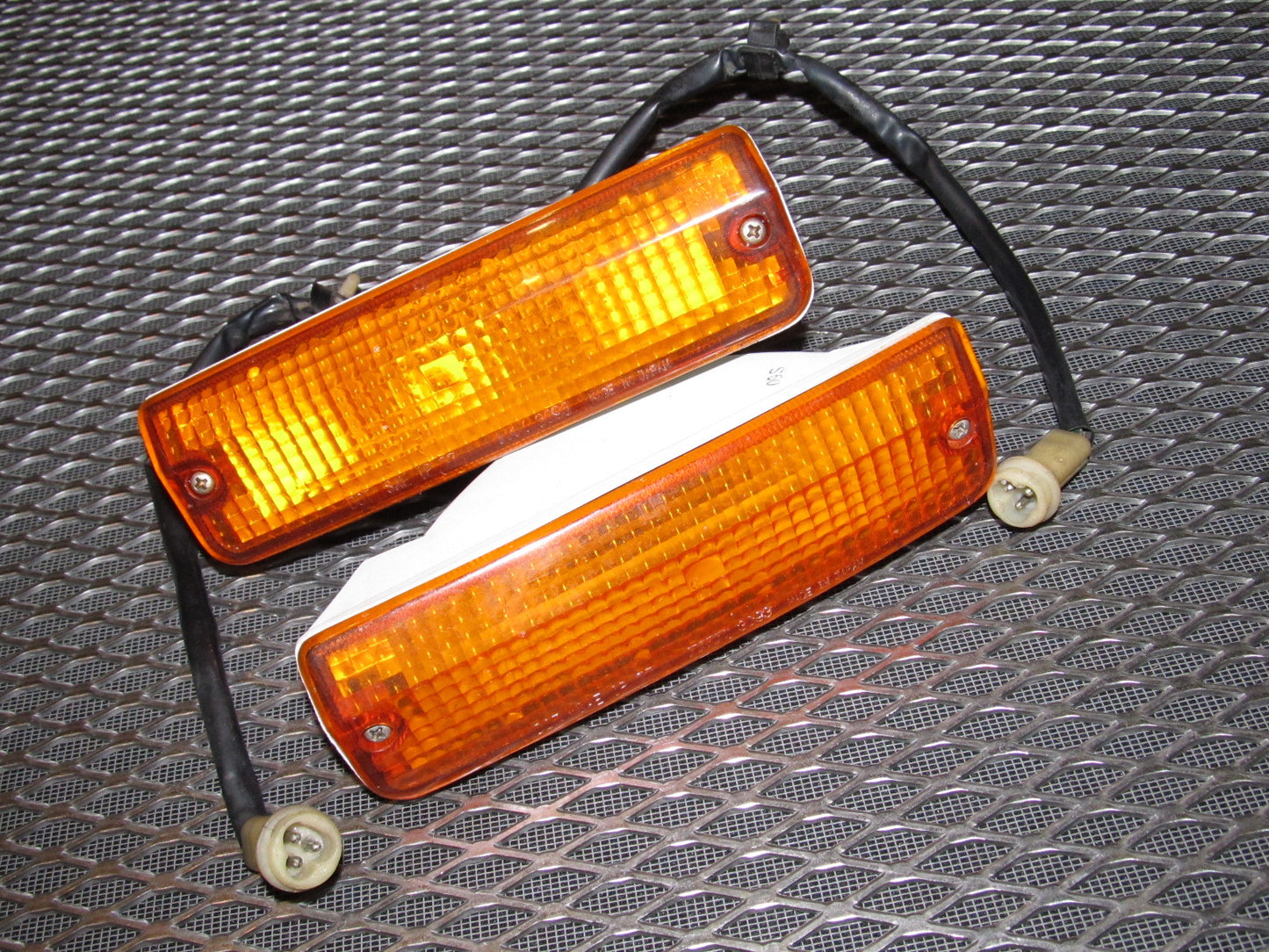 81 82 83 Datsun 280zx OEM Signal Light - Front Set