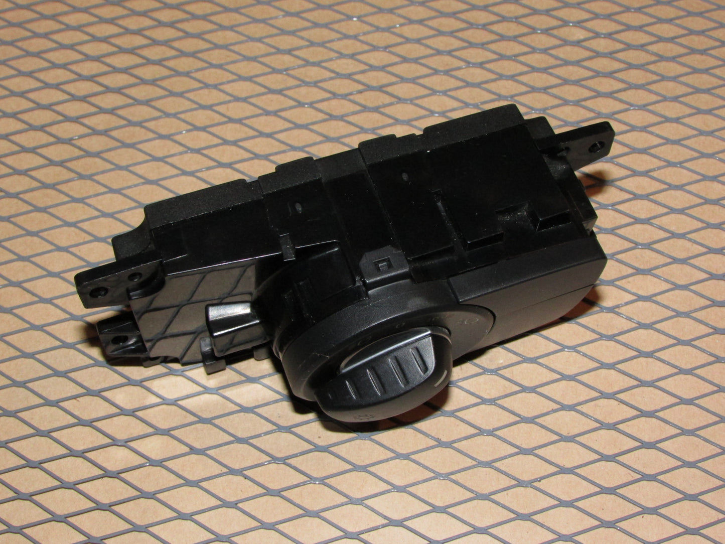 09 10 11 12 13 14 15 16 BMW Z4 OEM Headlight Switch