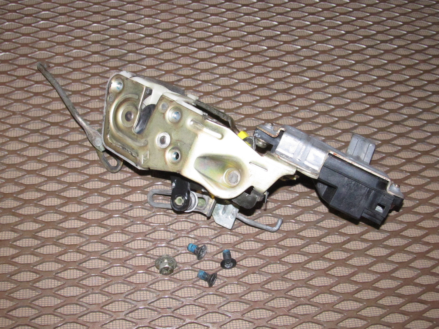 94 95 96 97 Mitsubishi 3000GT OEM Door Latch & Actuator - Left