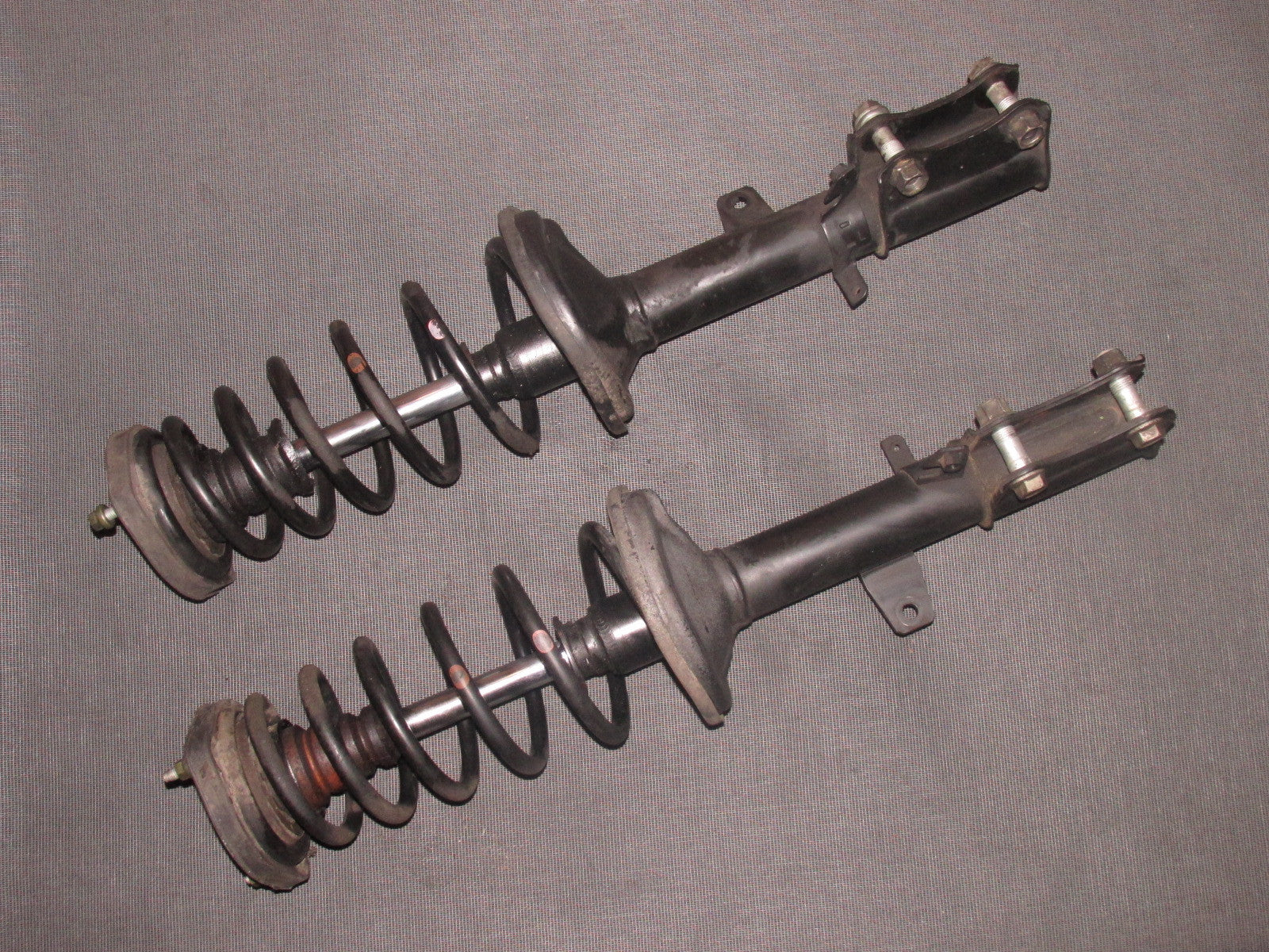 94 95 96 97 98 99 Toyota Celica OEM 2.2L 5SFE Rear Shock Strut & Spring