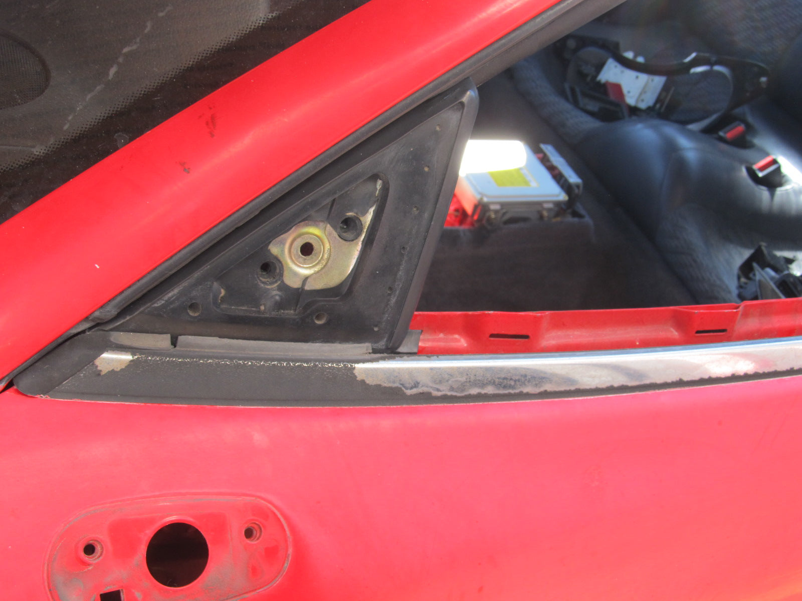 94 95 96 97 Mitsubishi 3000GT OEM Exterior Side Mirror Door Mounting Bracket - Left