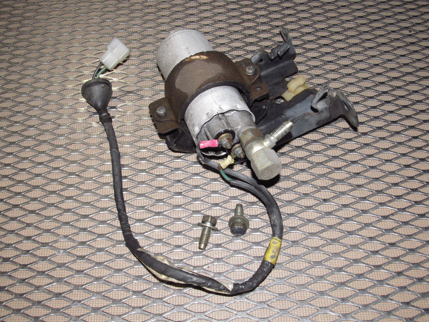 ぬ① 79 80 Datsun 280zx OEM Inline Fuel Pump – Autopartone