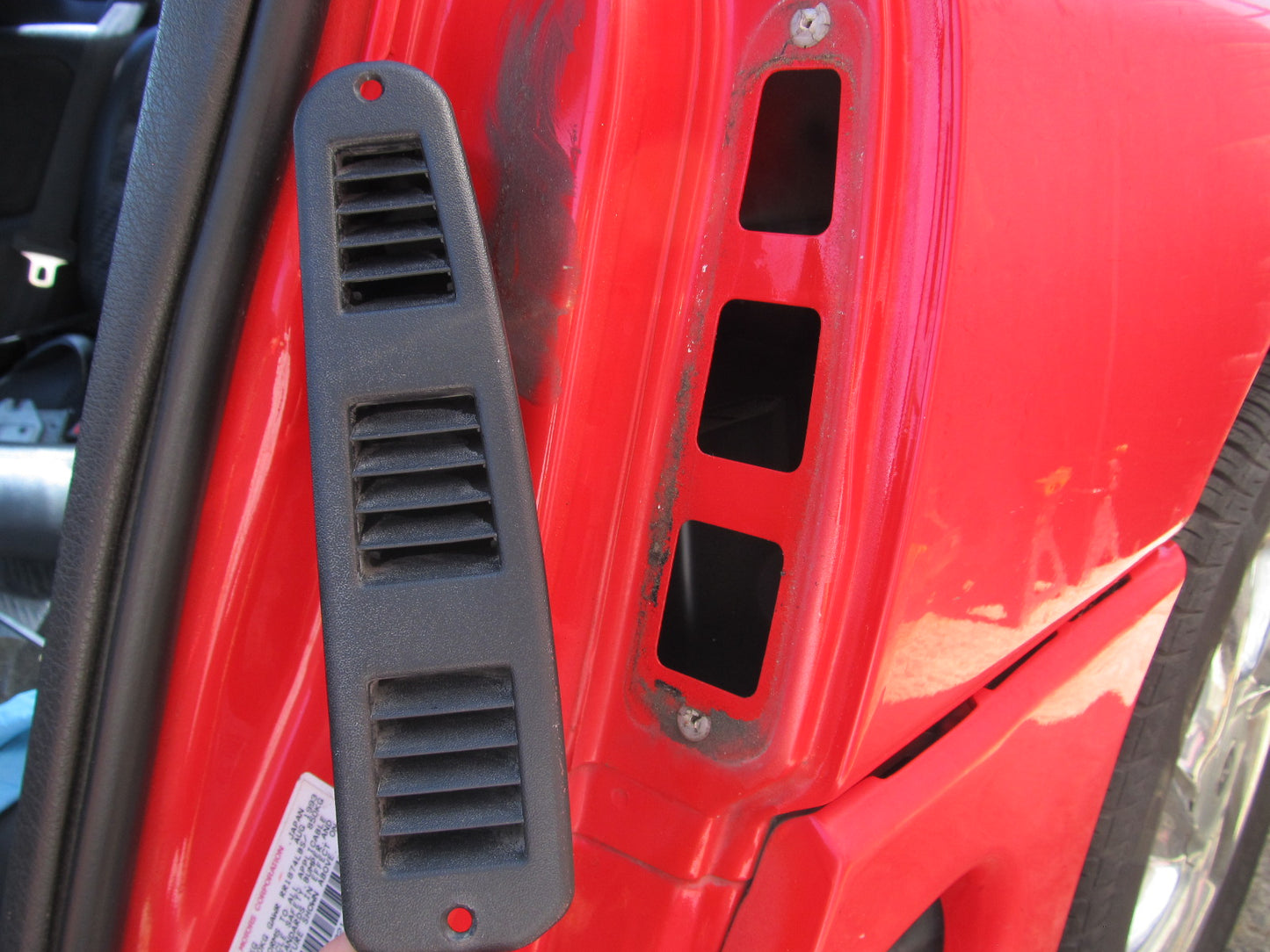 94 95 96 97 Mitsubishi 3000GT OEM Front Door Jamb Air Vent - Left