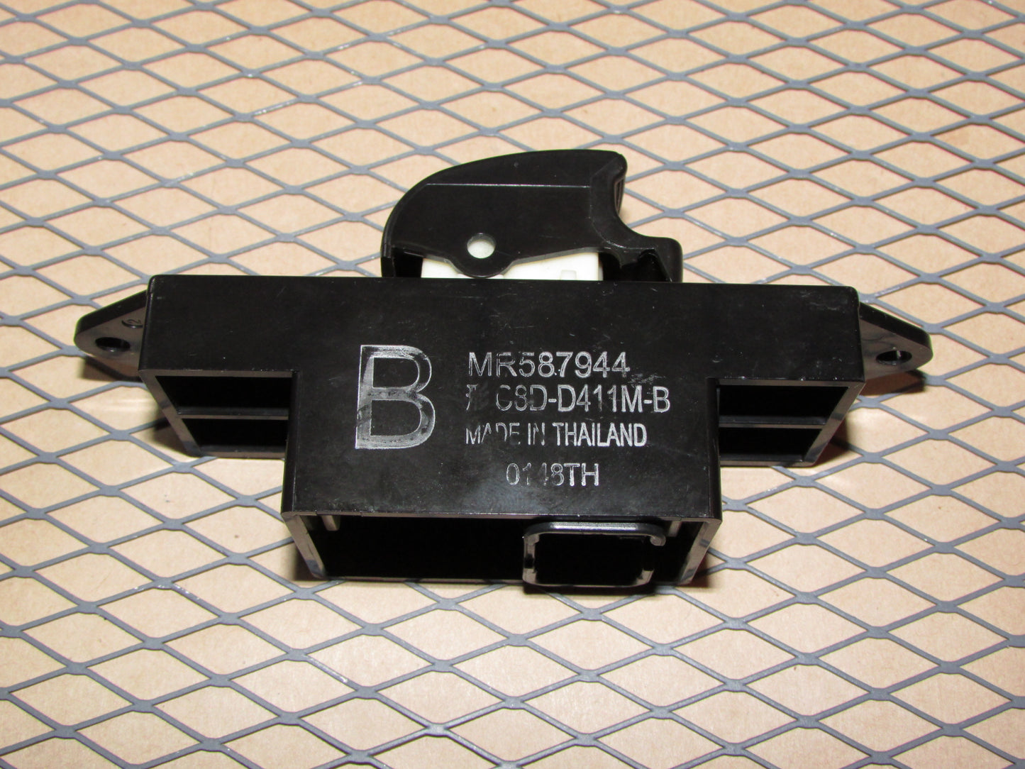 08 09 10 11 12 13 14 15 Lancer Evo X OEM Rear Window Switch