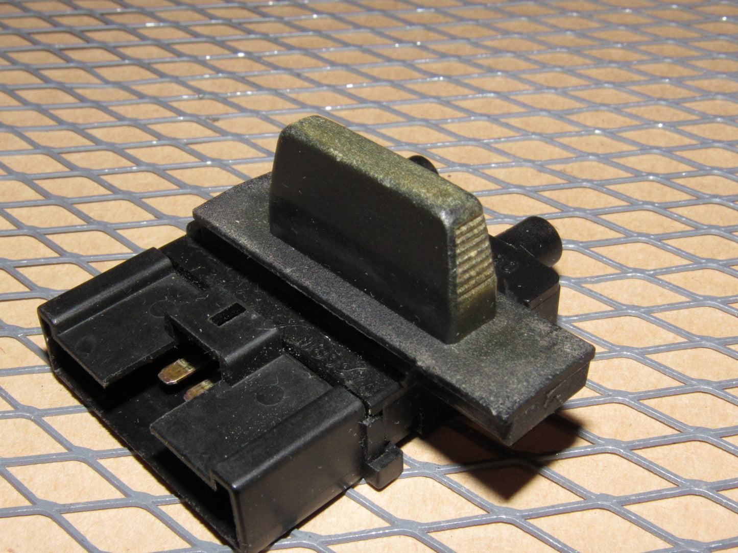 88 89 Honda CRX OEM Flasher Hazard Light Switch