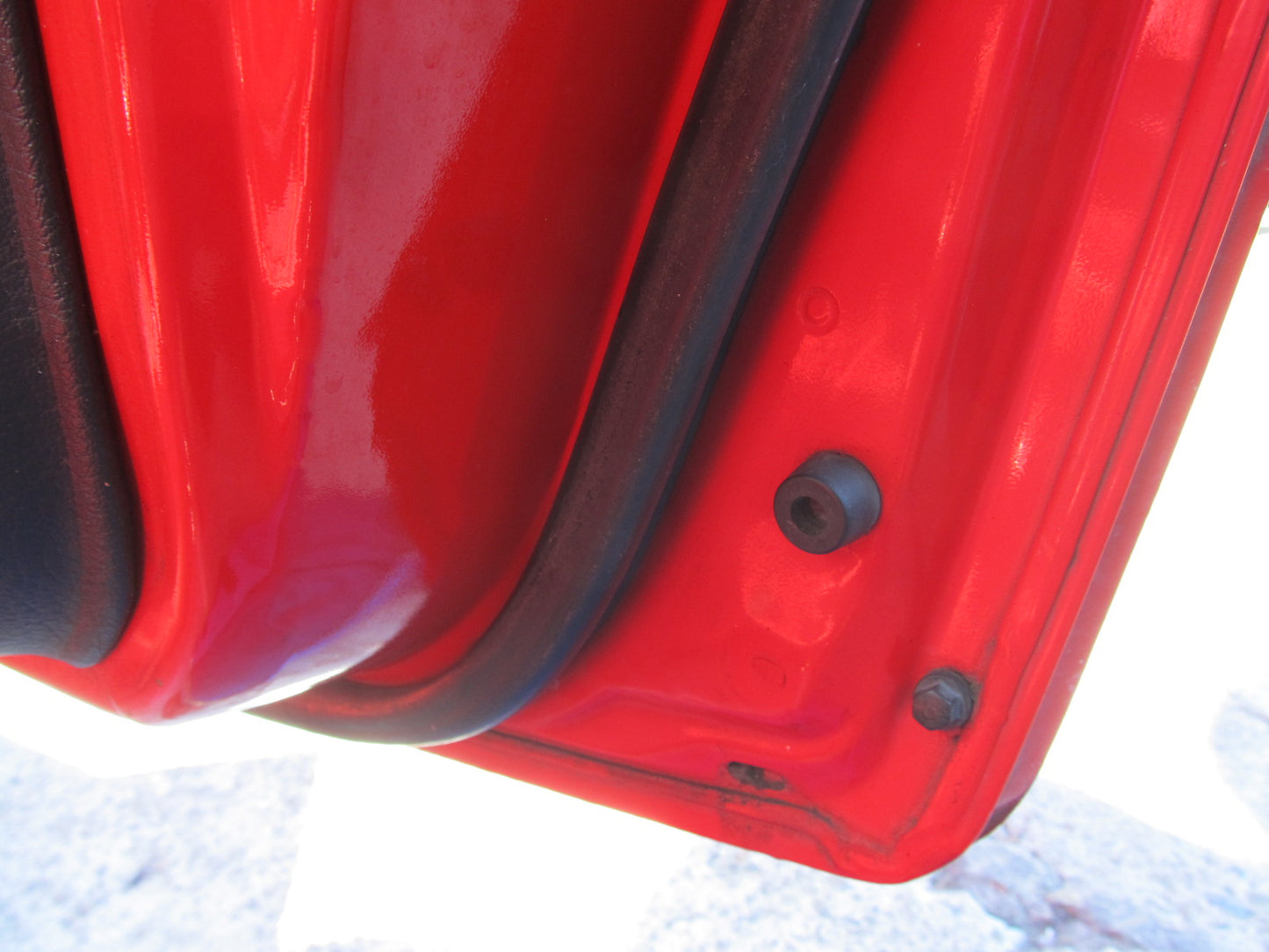 94 95 96 97 Mitsubishi 3000GT OEM Door Rubber Stopper - Right