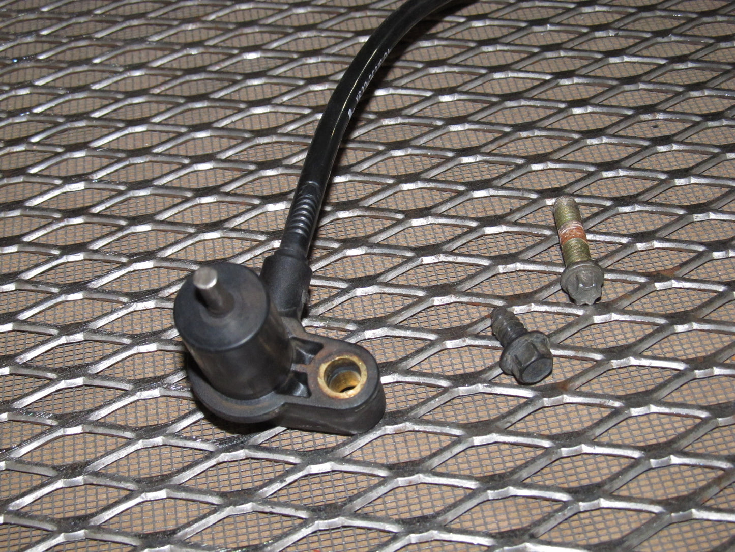 99-04 Ford Mustang 3.8L V6 OEM Rear ABS Anti Lock Brake Sensor - Left