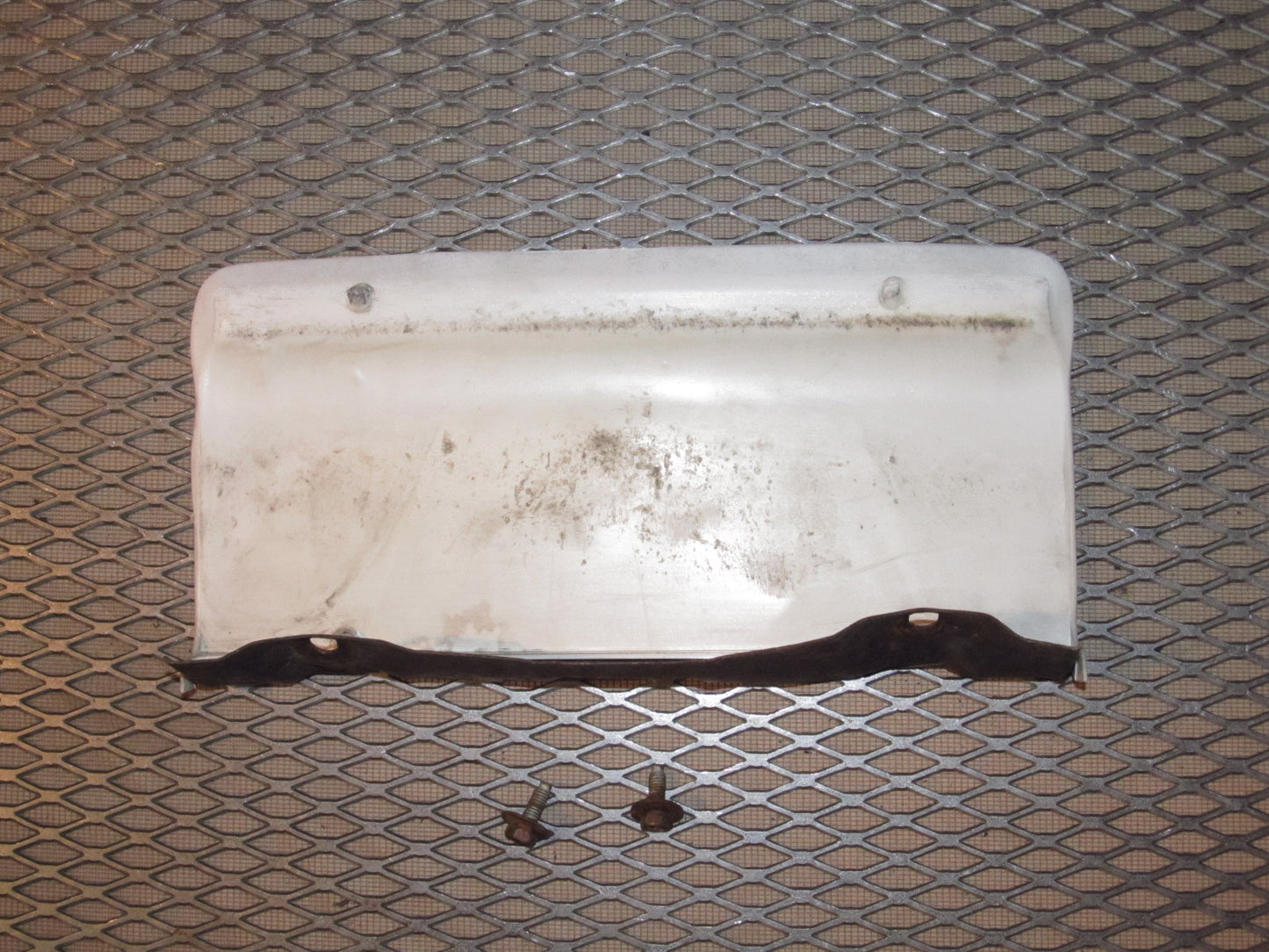 87 88 89 Nissan 300zx Front License Plate Holder Bracket