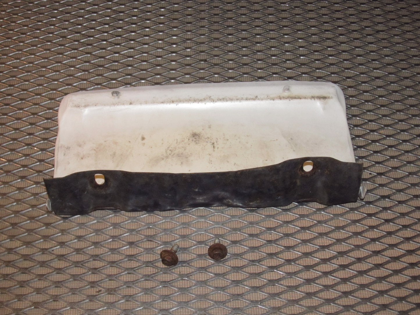 87 88 89 Nissan 300zx Front License Plate Holder Bracket