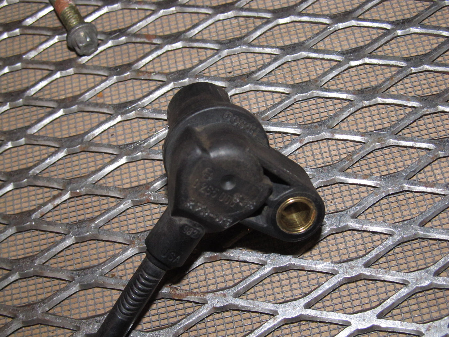 99-04 Ford Mustang 3.8L V6 OEM Rear ABS Anti Lock Brake Sensor - Left