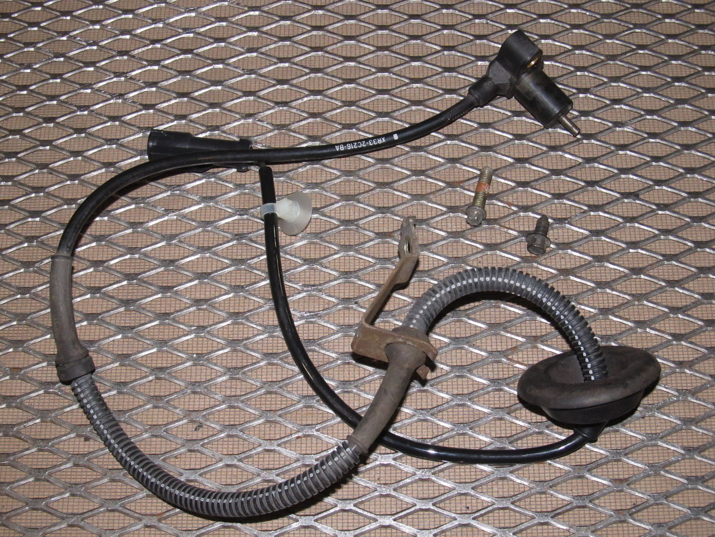 99-04 Ford Mustang 3.8L V6 OEM Rear ABS Anti Lock Brake Sensor - Left