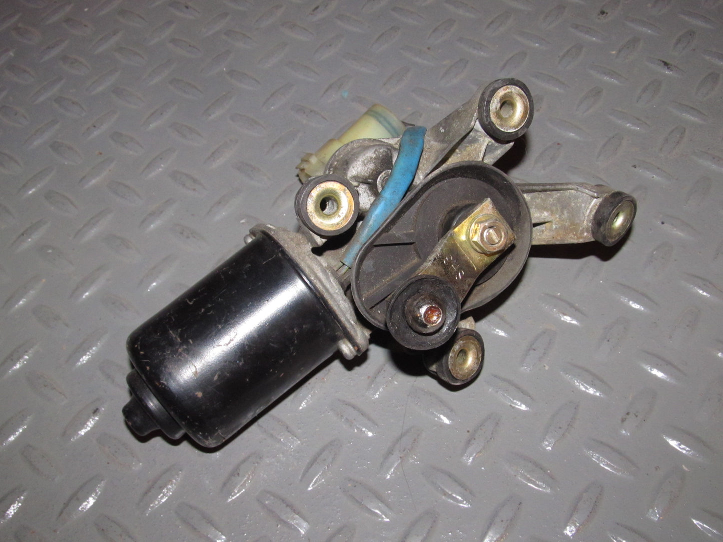 88 89 90 91 Honda CRX Front Wiper Motor