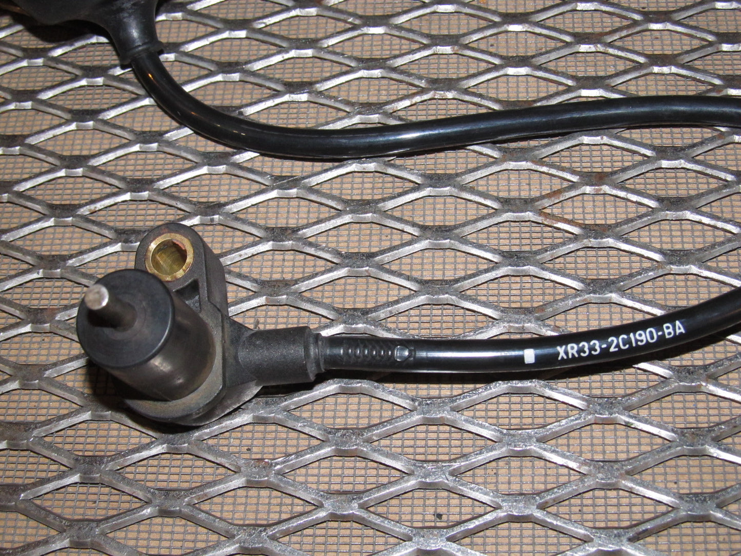 99-04 Ford Mustang 3.8L V6 OEM Rear ABS Anti Lock Brake Sensor - Right