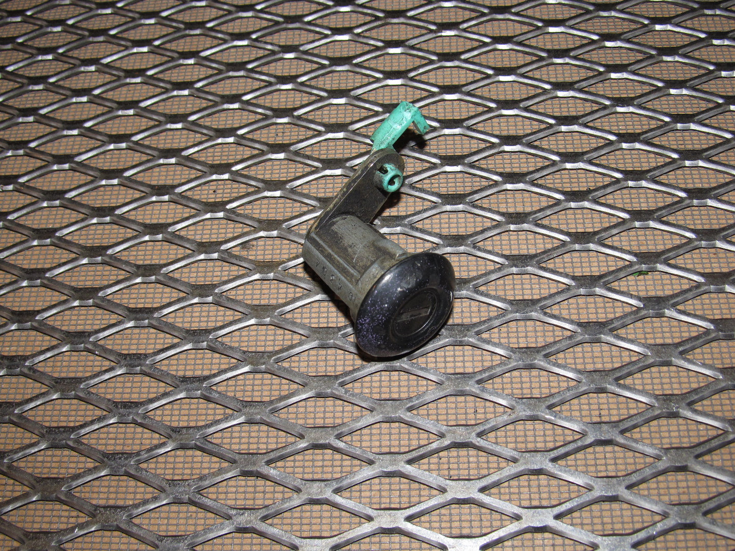 84 85 Mazda RX7 OEM Exterior Door Lock Tumbler - Right