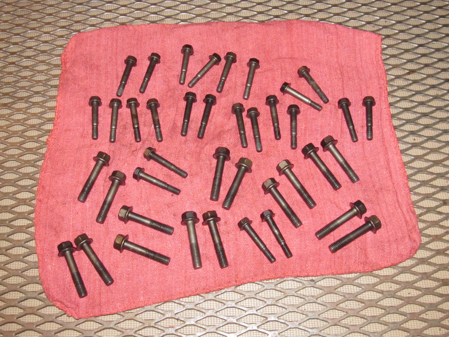 94 95 96 97 Mitsubishi 3000GT OEM Engine Camshaft Bearing Cap Bolt - DOHC NA