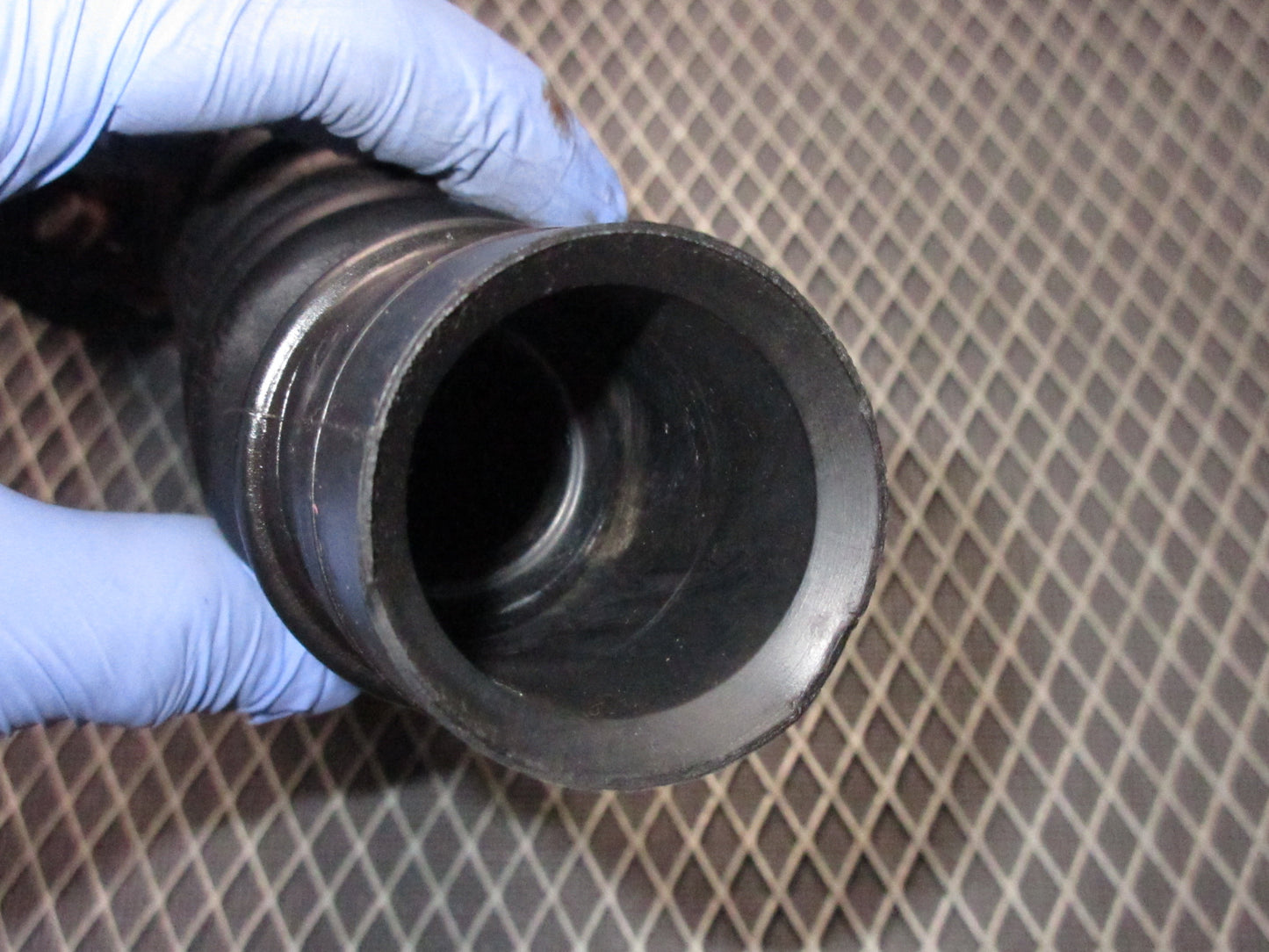 92 93 Lexus ES300 OEM Gas Fuel Filler Tube Hose