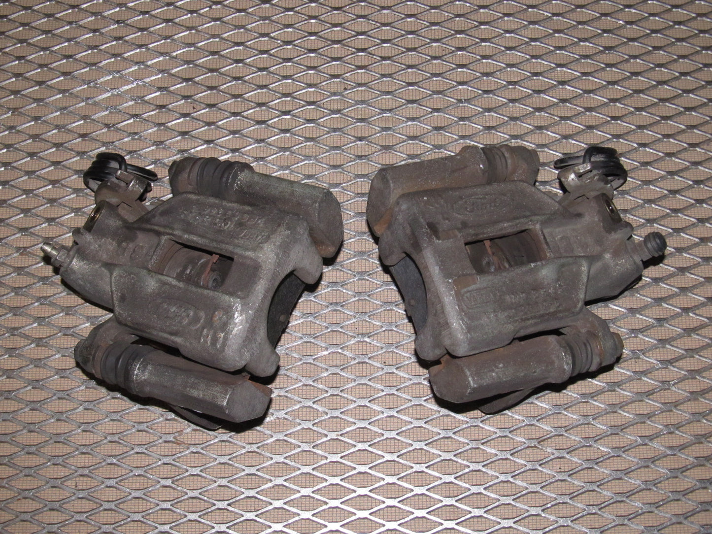 99-00 Ford Mustang OEM Rear Brake Caliper - Set