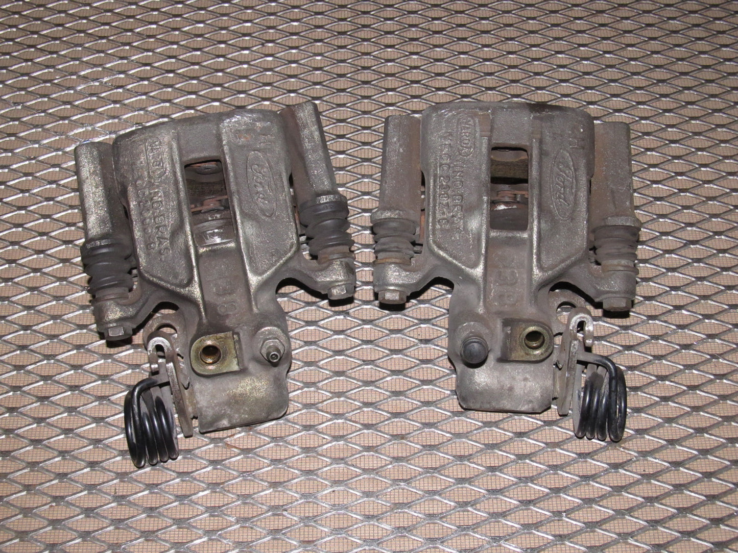 99-00 Ford Mustang OEM Rear Brake Caliper - Set
