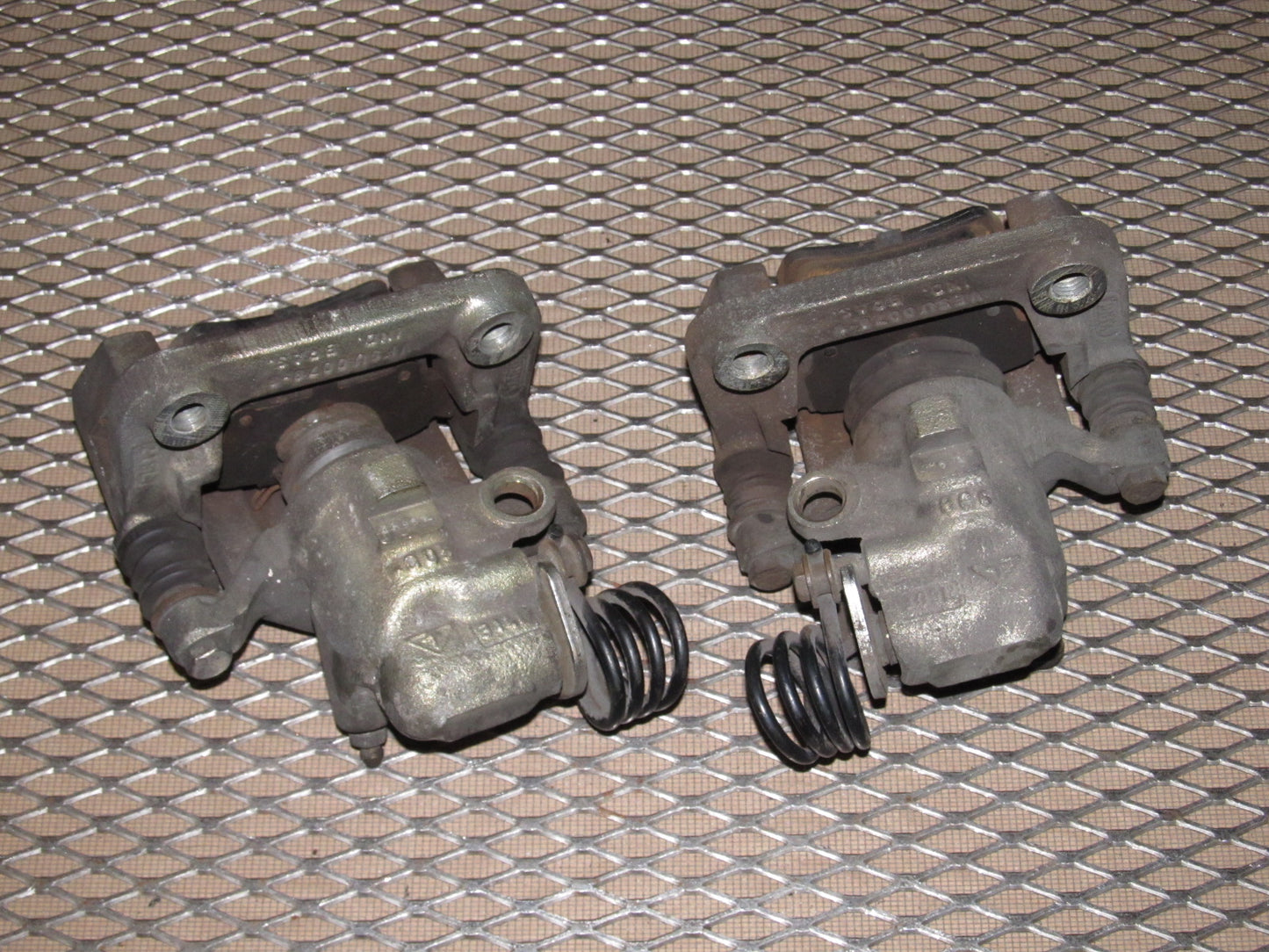 99-00 Ford Mustang OEM Rear Brake Caliper - Set