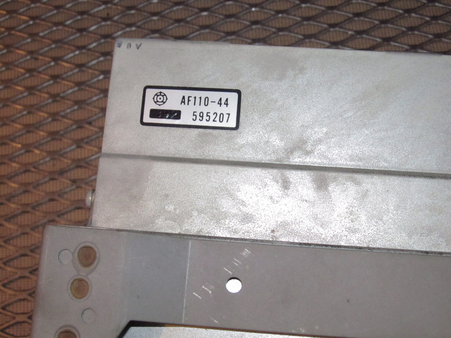 87 88 89 Nissan 300zx Climate Control & Stereo Bracket