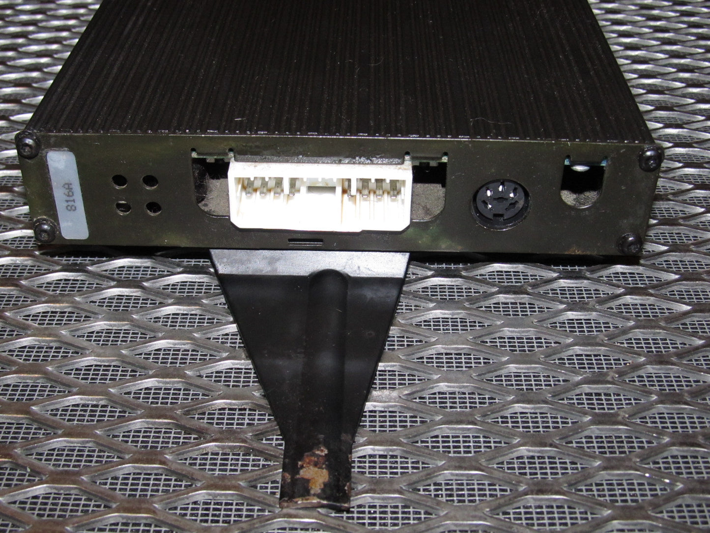 94 95 96 97 Mitsubishi 3000GT OEM Infinity Stereo Amplifer