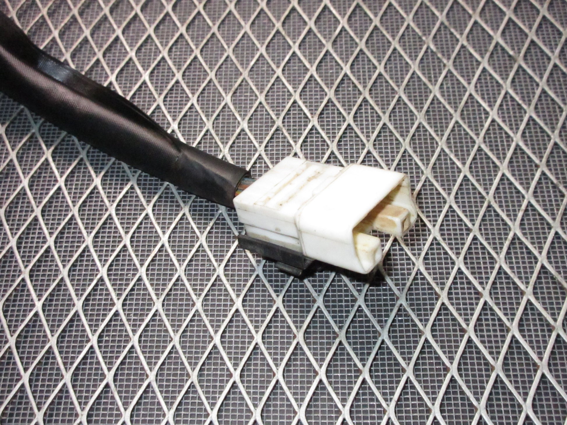 92 93 Lexus ES300 OEM Fuel Pump Pigtail Harness