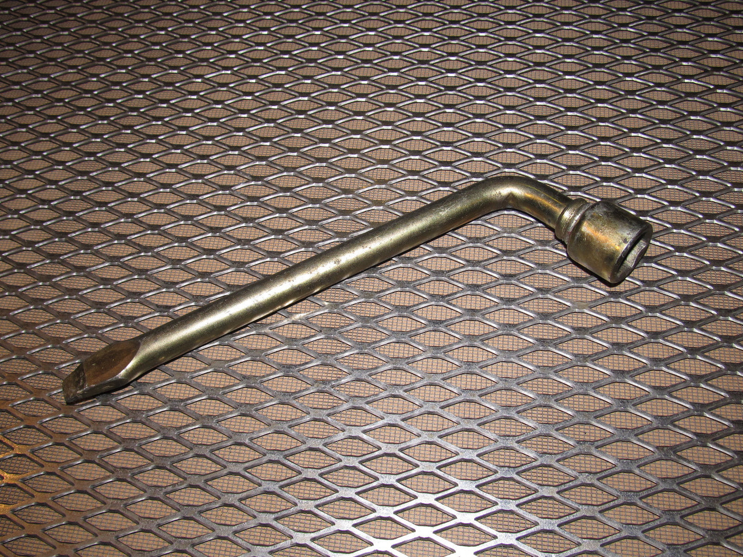 84 85 Mazda RX7 OEM Wheel Crank Socket