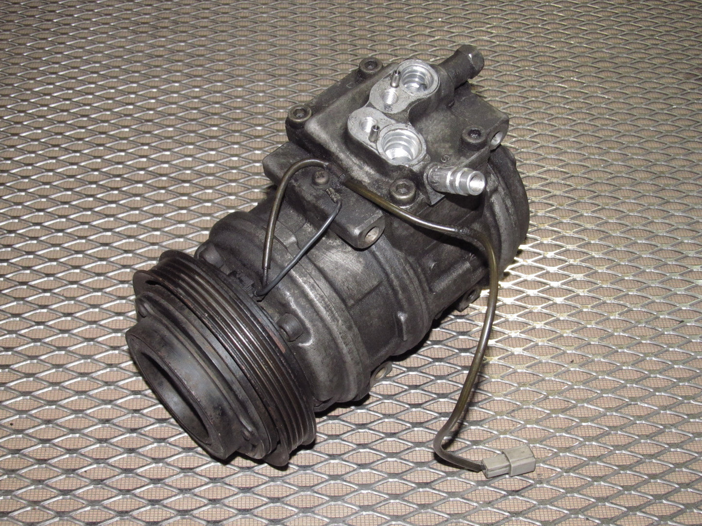 89 90 91 92 Toyota Supra OEM A/C Compressor & Clutch