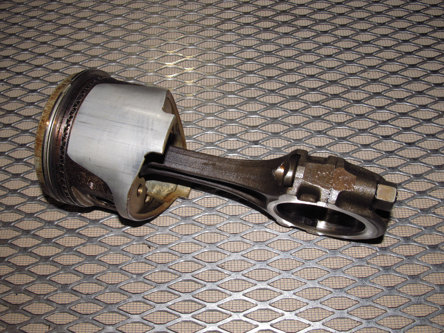 79 80 Datsun 280zx OEM Piston & Connection Rod